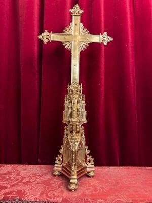 Altar - Cross style Gothic - Style en Bronze / Polished and Varnished, France 19 th century ( Anno 1875 )