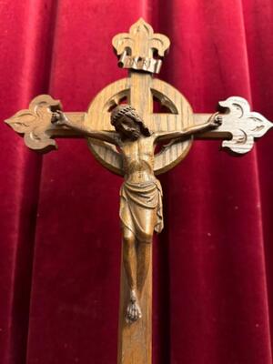 Altar - Cross style Gothic - Style en Wood Oak, Belgium  19 th century ( Anno 1885 )