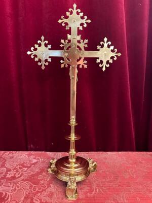 Altar - Cross style Gothic - Style en Bronze / Polished and Varnished / Stones, Belgium  19 th century ( Anno 1875 )