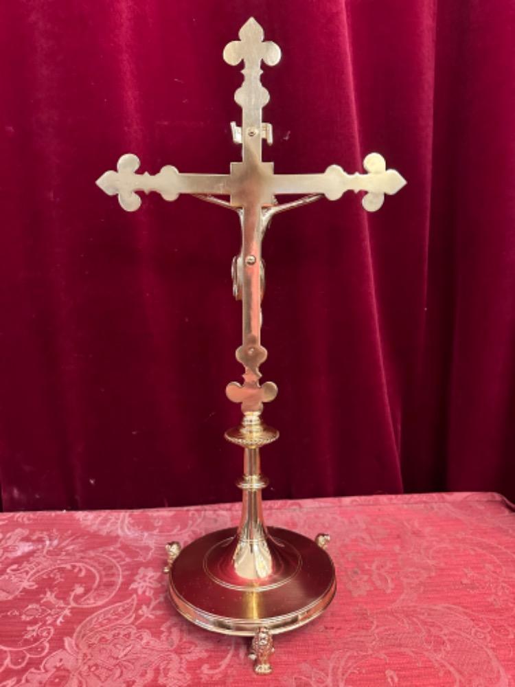 1 Gothic - Style Altar - Cross