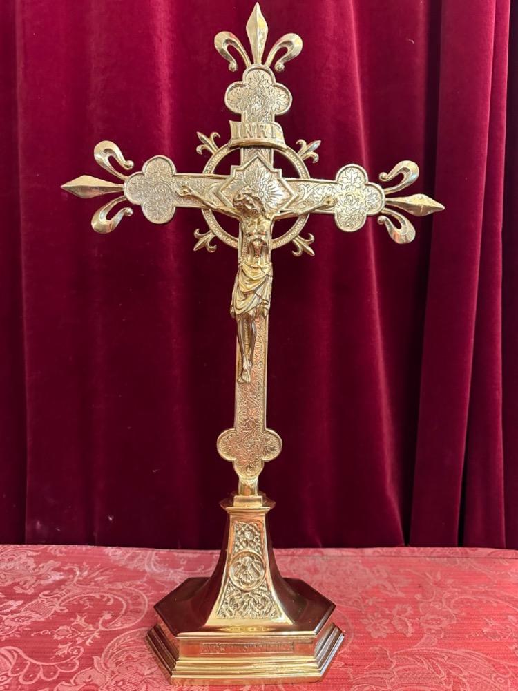 1 Gothic - Style Altar - Cross