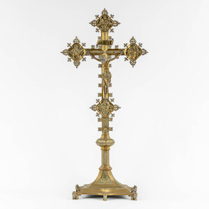 3 Gothic - style Altar Set Height Cross 60 Cm / 24 Inches. Candle