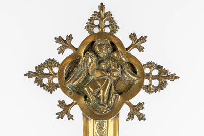Altar - Cross By : J. Van Roosmalen, Utrecht Netherlands style Gothic - Style en Bronze, J. Van Roosmalen, Utrecht Netherlands 19 th century ( Anno 1887 )