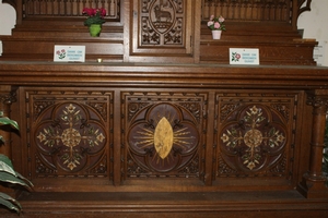 Altar Measures Without Steps. style Gothic - style en wood oak, 19th century
