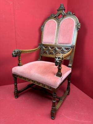 Altar - Seat style Gothic - Style en Walnut wood / Fabrics, Belgium  19 th century ( Anno 1885 )