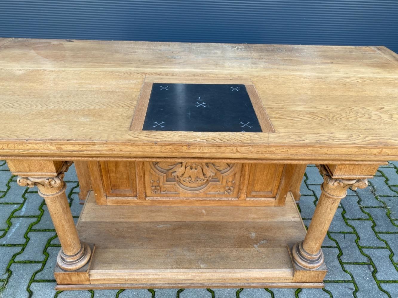 1 Gothic - Style Altar With Original Altar Stone