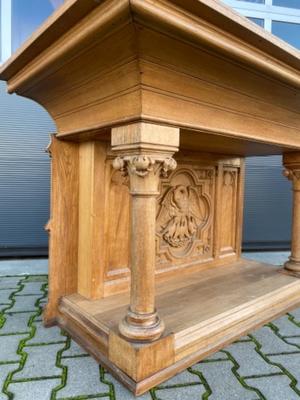 Altar With Original Altar Stone style Gothic - Style en Oak, Dutch 19th century ( anno 1875 )