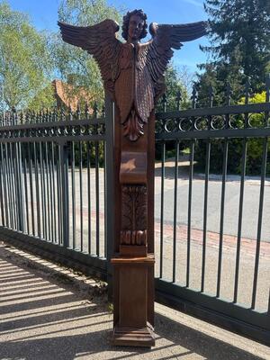 1 Gothic - Style Architectural Ornament