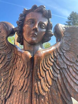 1 Gothic - Style Architectural Ornament