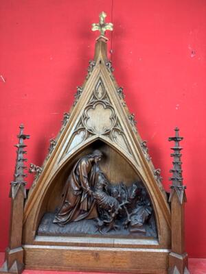 Architectural Ornament Depicting Jesus And The Sheep style Gothic - Style en Oak wood, Netherlands  19 th century ( Anno 1875 )