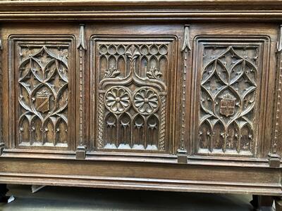 Bed style Gothic - Style en Oak wood, France 19 th century