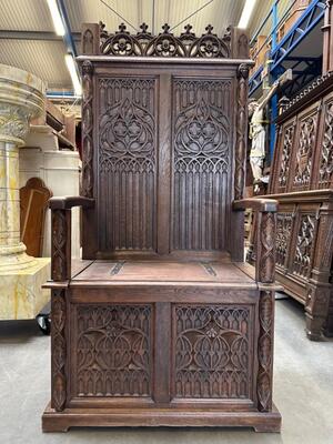 Bishop Seat style Gothic - Style en Oak wood, France 19 th century