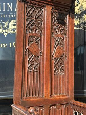 1 Gothic - Style Bishop Seat