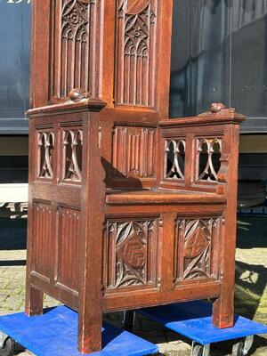 1 Gothic - Style Bishop Seat