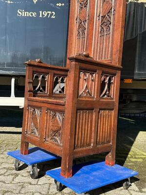 1 Gothic - Style Bishop Seat