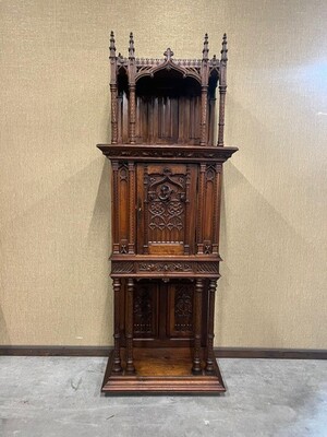 Cabinet  style Gothic - Style en Walnut wood , France 19 th century