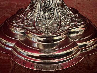 Chalice style Gothic - Style en Full - Silver ( 800 ) / Silver Marks Present / Polished & Varnished., Belgium  19 th century ( 1882 )