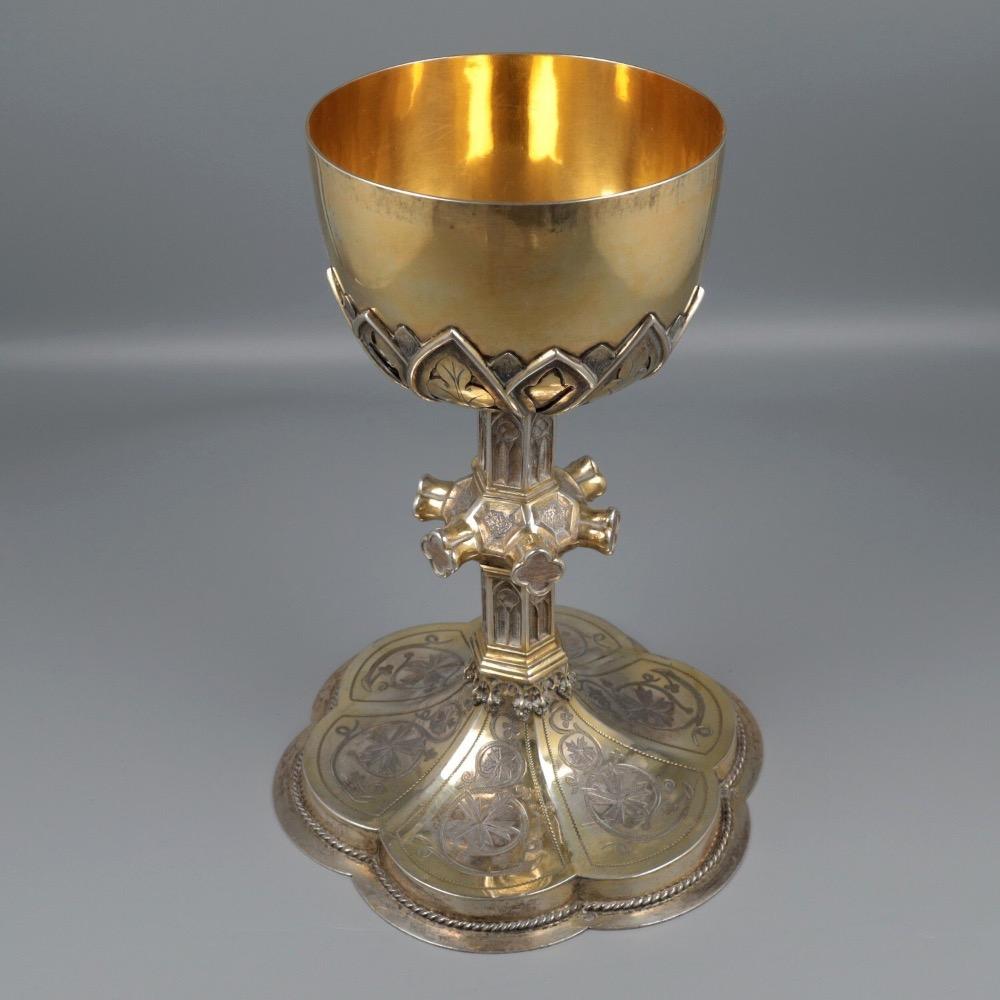 1 Gothic Style Chalice Silversmith : W.N.M. Van Hooft (1897-1918)