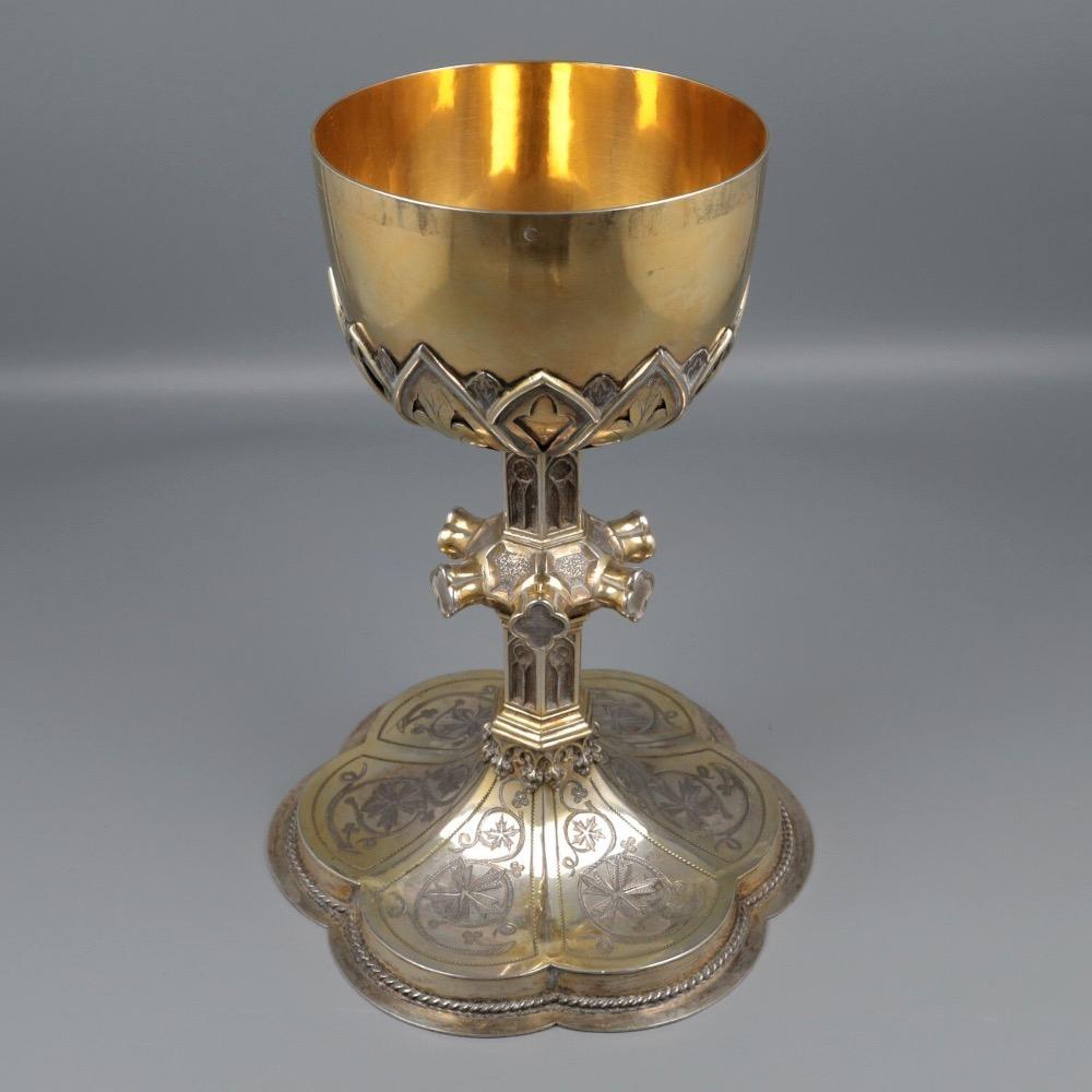 1 Gothic Style Chalice Silversmith : W.N.M. Van Hooft (1897-1918)