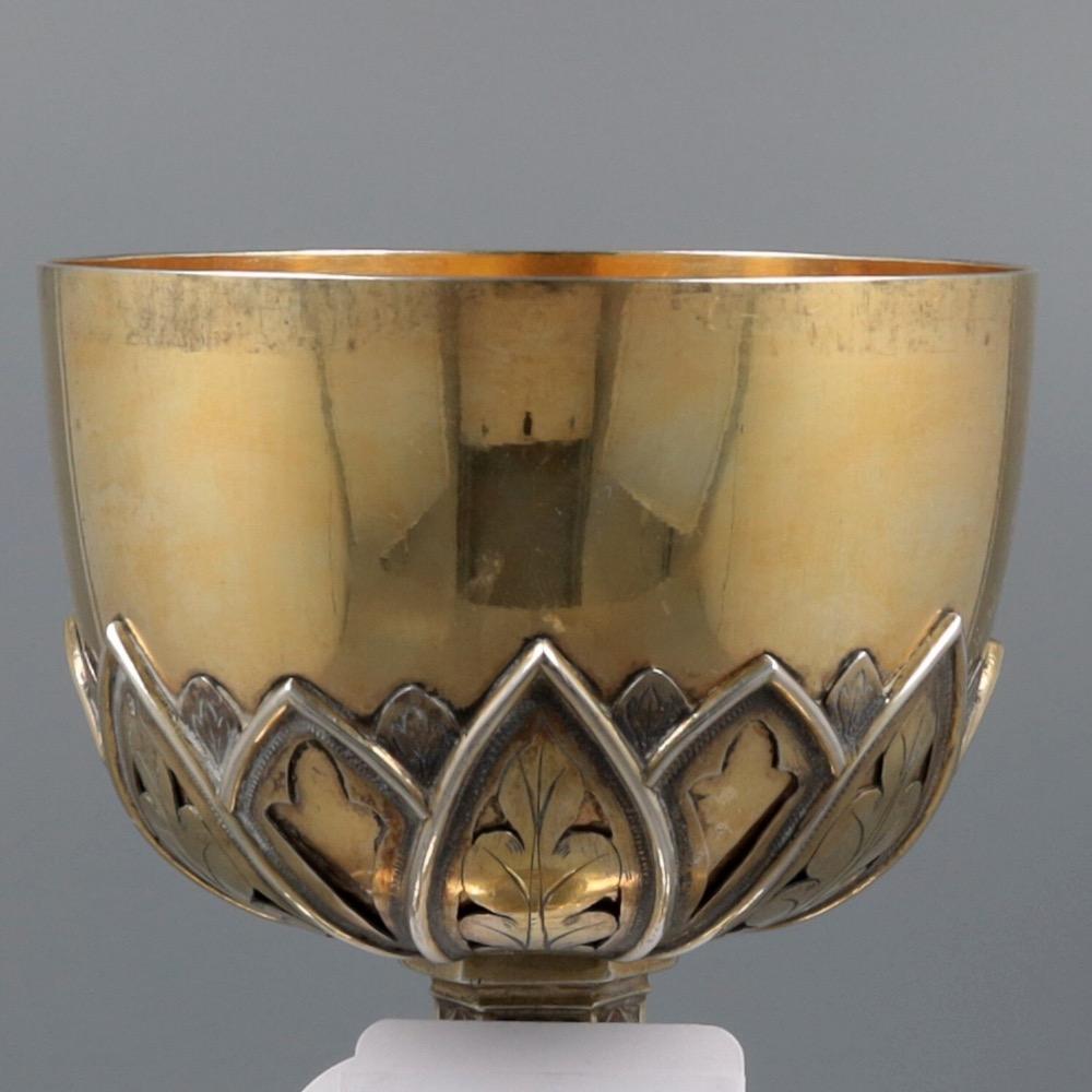 1 Gothic Style Chalice Silversmith : W.N.M. Van Hooft (1897-1918)