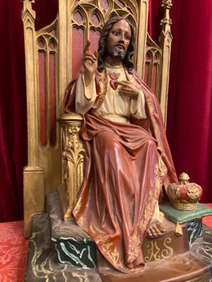 Christ The King Sacred Heart Of Jesus Sitting Statue style Gothic - style en Plaster polychrome / Glass Eyes , Spain 20 th century ( Anno 1920 )