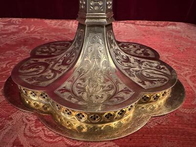 Ciborium With Original Case. By : La Croix D'Or Bruges Silversmith style Gothic - Style en Full - Silver / Silver Marks Present, Bruges - Belgium  19 th century ( Anno 1865 )