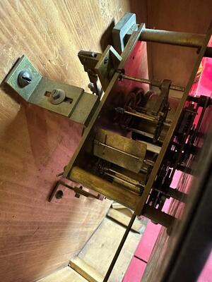 Clock style Gothic - Style en Walnut wood / Enamel / Brass / Bronze, France 19 th century ( Anno 1885 )