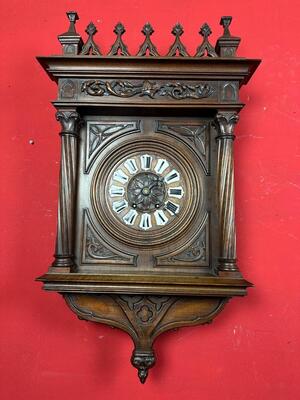Clock style Gothic - Style en Walnut wood / Enamel / Brass / Bronze, France 19 th century ( Anno 1885 )
