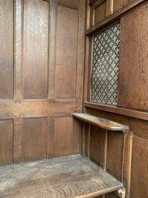 Confessional style Gothic - style en Oak wood, Belgium 19th century