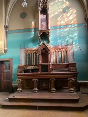 Dismantling Altar Antwerp Belgium  style Gothic - style en Oak wood, 19th century