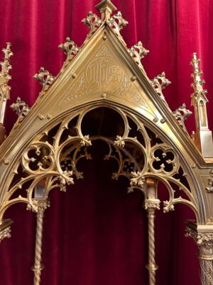 Exceptional Chapel style Gothic - Style en Brass / Bronze / Polished and Varnished, Belgium  19 th century ( Anno 1875 )