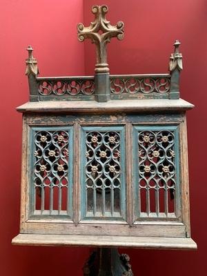 Exceptional Double Sided Lectern style Gothic - style en Cast Iron / Wood, England 19th century ( anno 1875 )