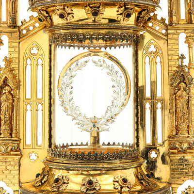 Exceptional Full Silver Monstrance By: Van Damme With Diamonds style Gothic - Style en Full - Silver / Stones / Diamonds / Glass, Brugge - Belgium 19th century
