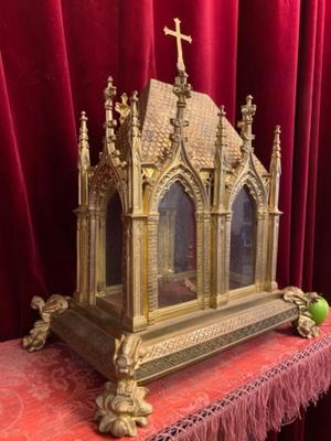 Exceptional Reliquary Height 64 Cm ! style Gothic - style en Bronze / Gilt, France 19 th century ( Anno 1865 )