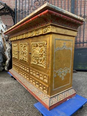 Exceptional Sacristy Cabinet style Gothic - Style en Wood / Fully - Gilt / Hand Painted, Spain 19 th century