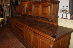Exceptional Sacristy Credens Cabinet style Gothic - style en Oak wood, Belgium 19th century