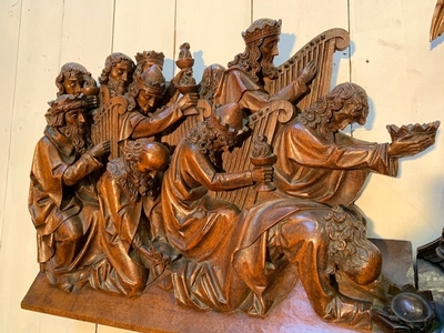 Exceptional Sculpture The Adoration Of Jesus Christ As Agnus Dei. Signed : Hendrik Van Der Geld style Gothic - style en hand-carved wood Oak, Dutch 19th century ( anno 1865 )