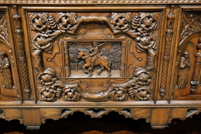 Gothic - Style Dresser style Gothic - style en Wood, Belgium 20th century