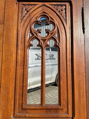 High Quality Confessional Doors style Gothic - Style en Solid - Oak wood, Belgium  19 th century