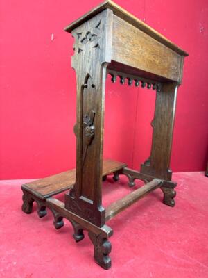 Kneeler style Gothic - Style en Wood Oak, Belgium  19 th century ( Anno 1865 )