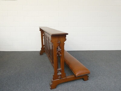 Kneeler Expected ! style Gothic - Style en Oak wood, Belgium  19 th century