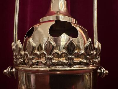 Lantern style Gothic - Style en Brass / Bronze / Polished and Varnished / Glass, France 19 th century ( Anno 1875 )