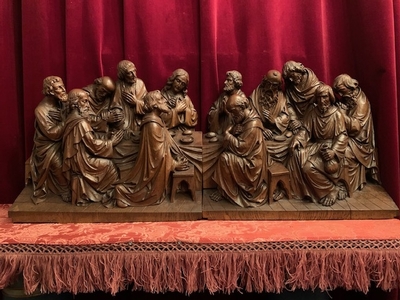 Last Supper Scene With 12 Apostles  style Gothic - style en hand-carved wood Oak, Dutch 19th century ( anno 1865 )