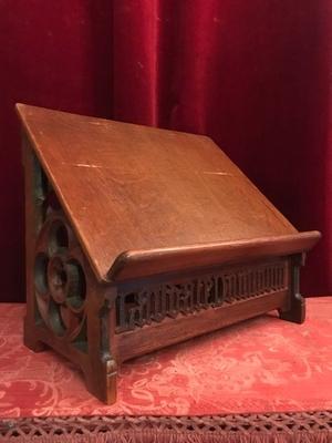 Missal Stand style Gothic - style en Oak wood, Belgium 19th century ( anno 1890 )