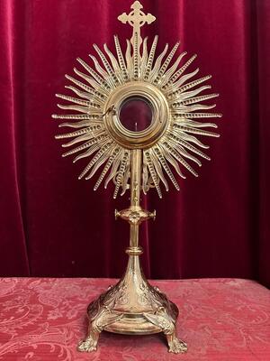 Monstrance  style Gothic - Style en Brass / Gilt / Stones / Glass, France 19 th century ( Anno 1885 )
