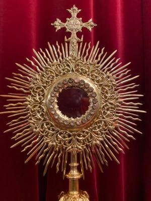 Monstrance style Gothic - style en Brass / Glass / Stones, France 19 th century