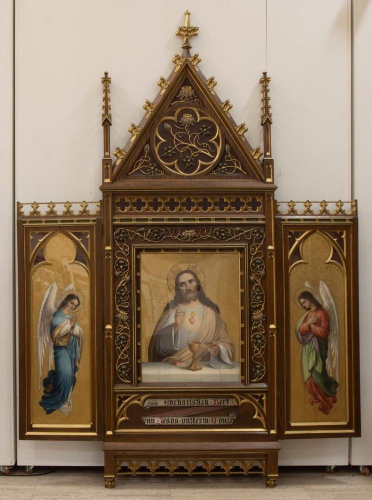 1 Gothic - style Neo-Gothic Triptych - Altarpiece, Oil On Canvas Marquetry On Panel Christ And Archangels, Original Frame And Carvings