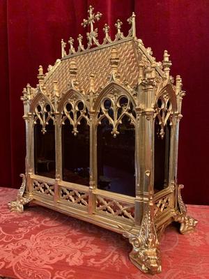 Reliquary style Gothic - Style en Bronze / Polished and Varnished, France 19th century ( anno 1880 )