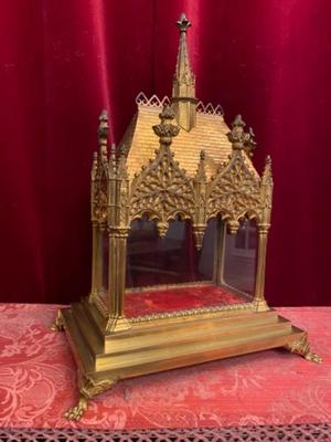 Reliquary style Gothic - style en Bronze - Gilt / Glass, France 19 th century ( Anno 1875 )