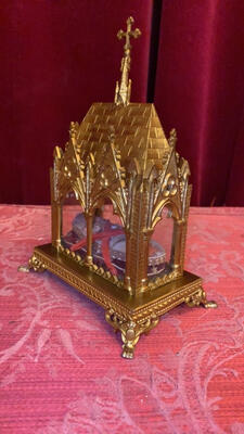 Reliquary -  Ex Ossibus Relic: St. Justinus M. style Gothic - style en Brass / Gilt / Glass / Originally Sealed, France 19 th century ( Anno 1865 )